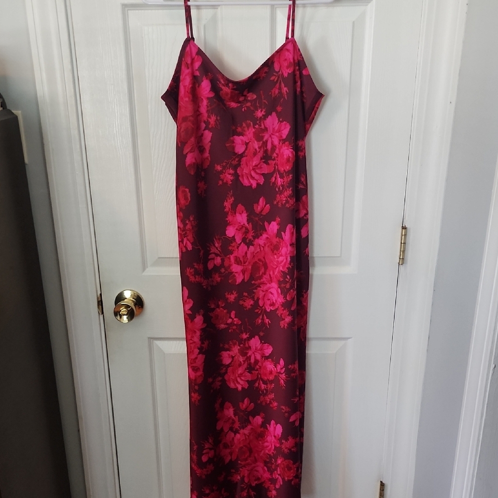 GAP Satin Floral Slip Dress in Fuchsia and Burgundy